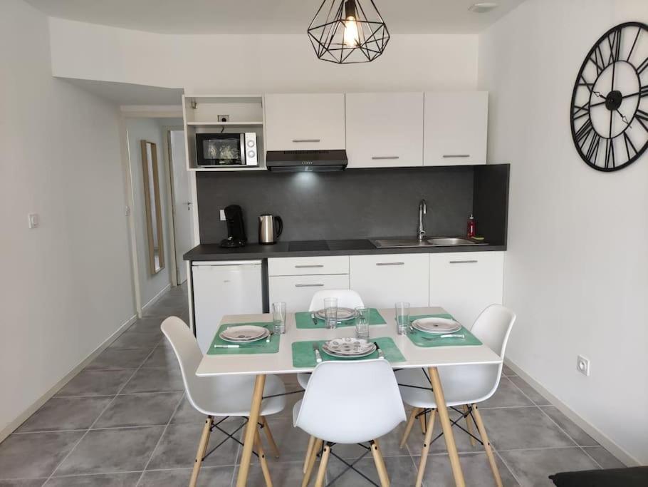 L'Atelier De La Cite - Parking Gratuit Διαμέρισμα Καρκασόν Εξωτερικό φωτογραφία